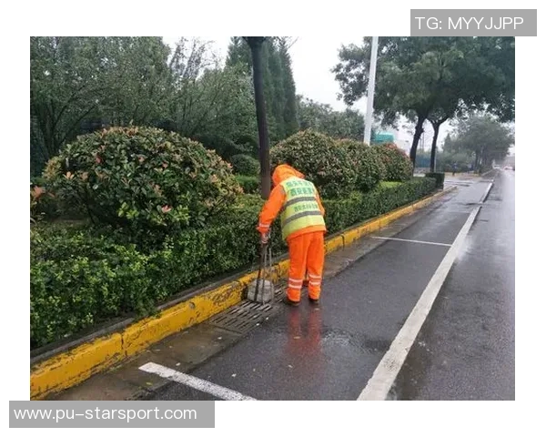 杨瀚森幽默风趣用英语逗乐队友具体细节不便透露
